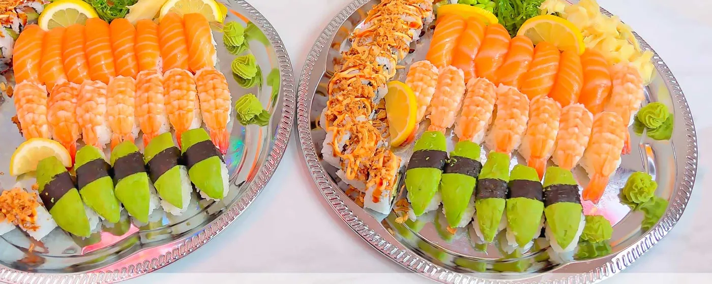 Party original — 60 bitar nigiri och maki uppdukade på fat